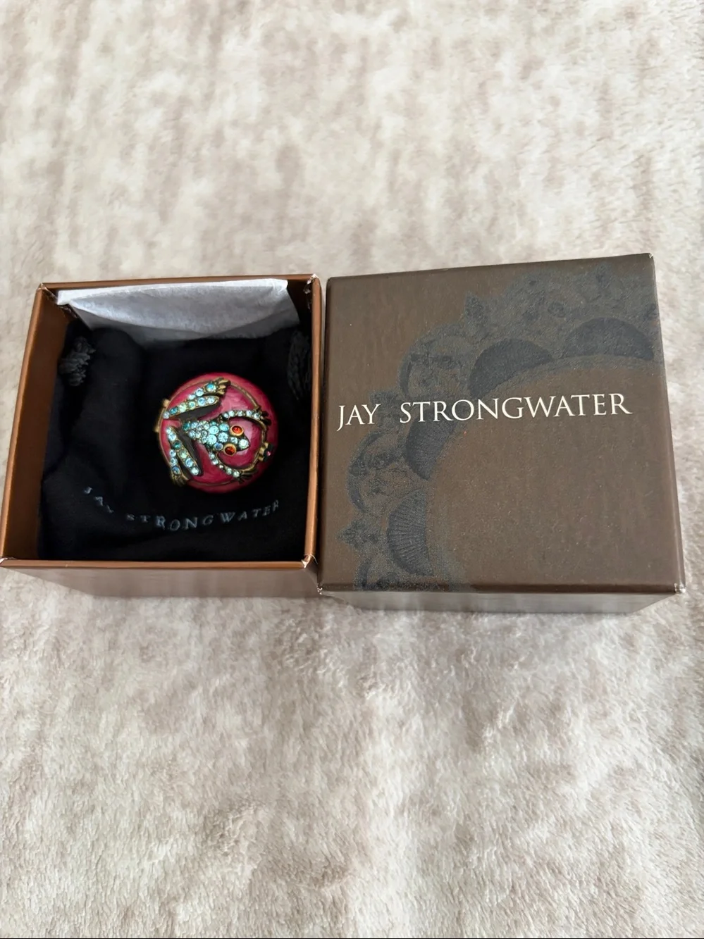 Jay Strongwater rare fuchsia round enamel trinket box with Swarovski crystals